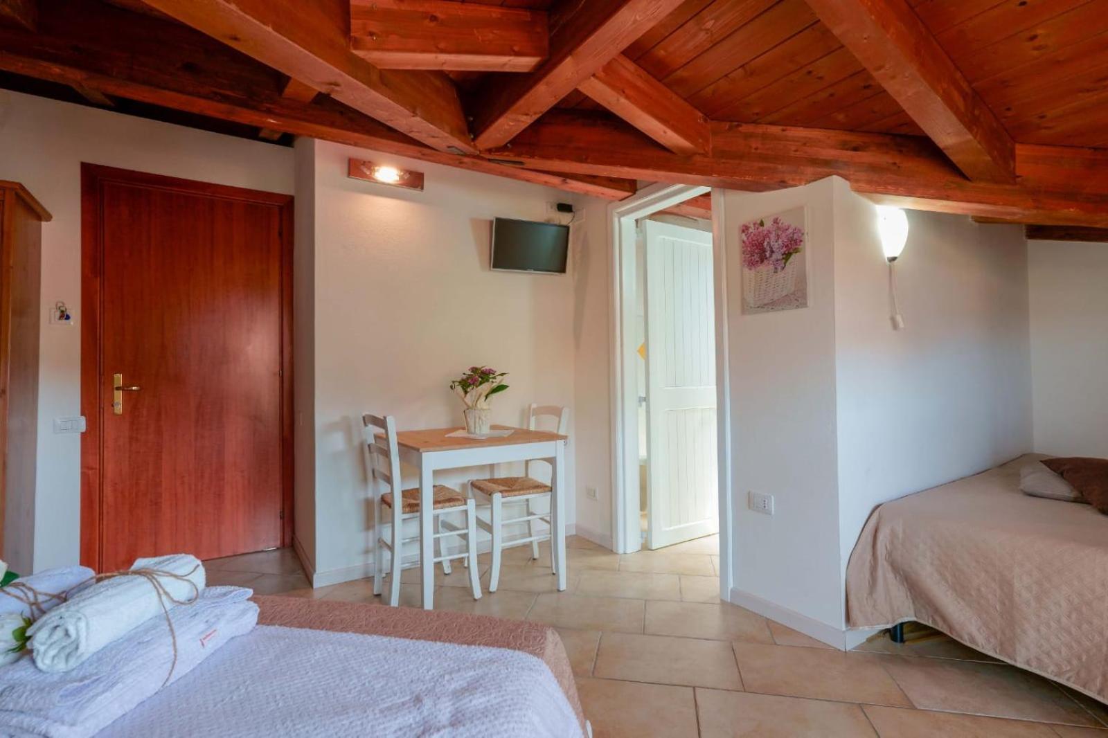 Casa Nostra Apartment พูลา ภายนอก รูปภาพ